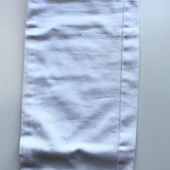 BB Dakota mid-rise white skinny w/ black stripe - Picture 8 of 12